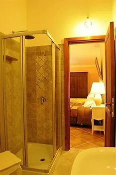 La Casa Di Babbai Otel