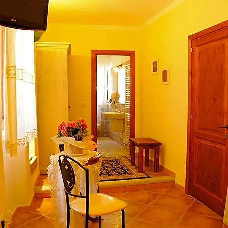 La Casa Di Babbai Hotel 2*
