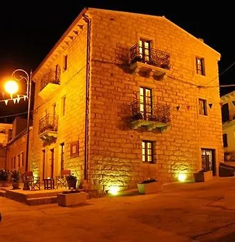 La Casa Di Babbai 2* Nuchis